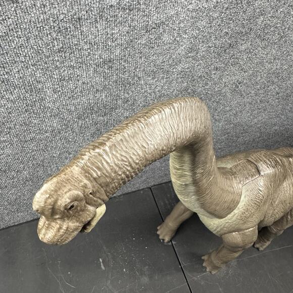Mattel Jurassic World Legacy Brachiosaurus Collection 28” GFH12 2019 Hammond - Picture 8 of 12